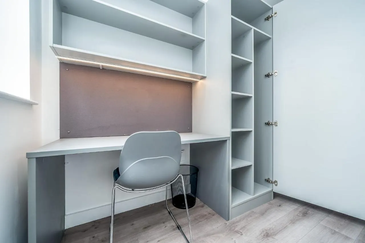 Apartment Ensuite Single Room With Shared Kitchen In Dublin Quays