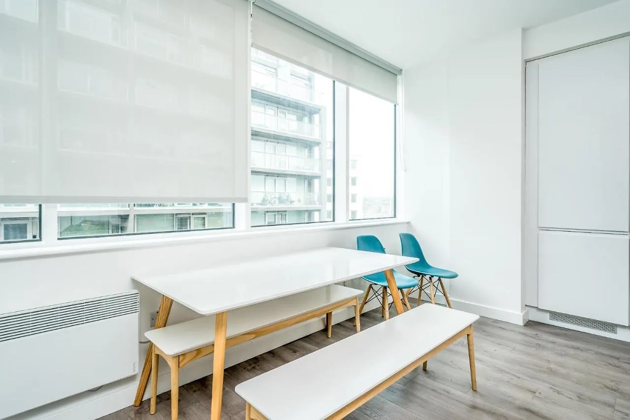 Ensuite Single Room With Shared Kitchen In Dublin Quays